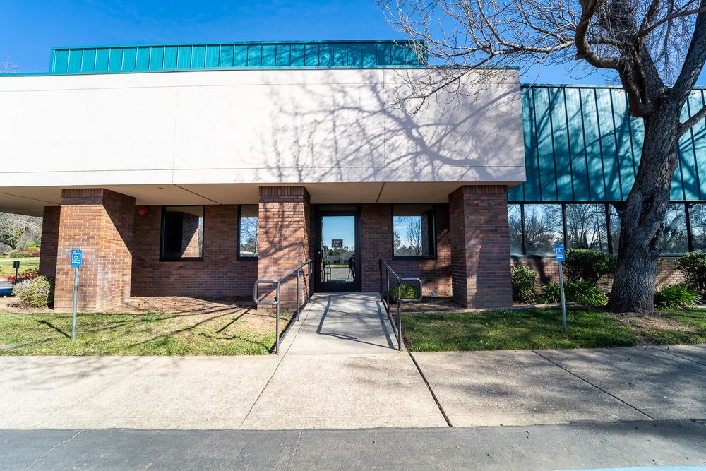 Veterans Affairs Outpatient Clinic: 351 Hartnell Ave, Redding, CA 96002